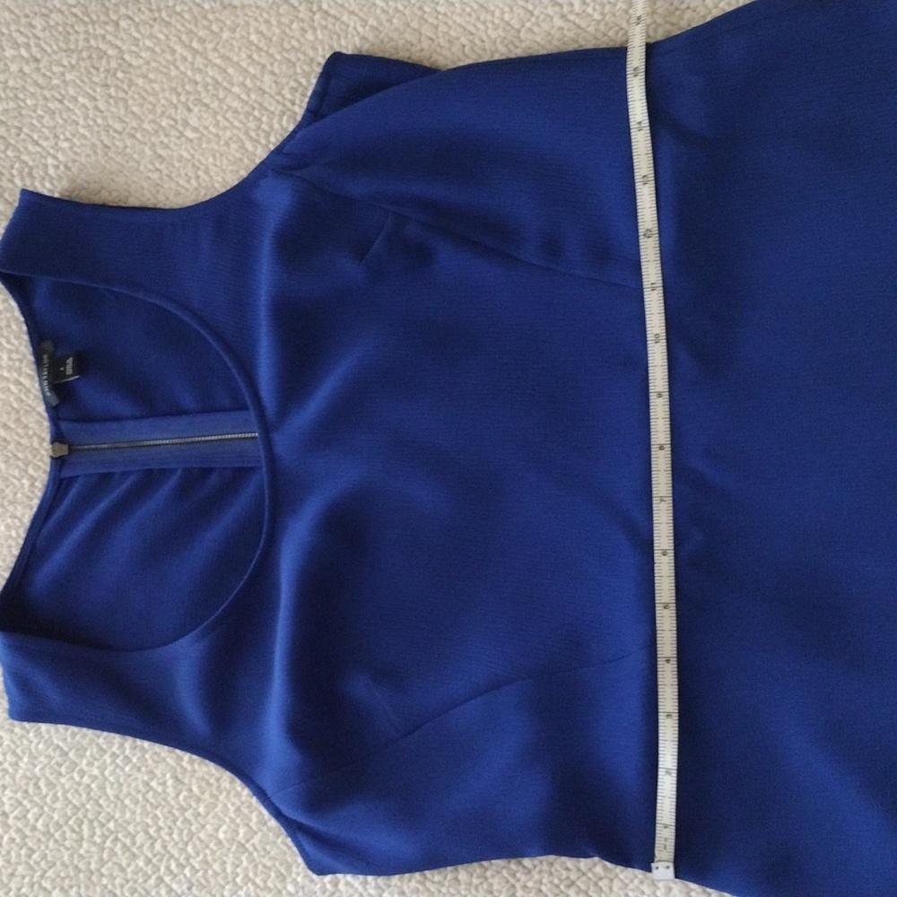 Ann Taylor Dress. Size 4 - Picture 5 of 6